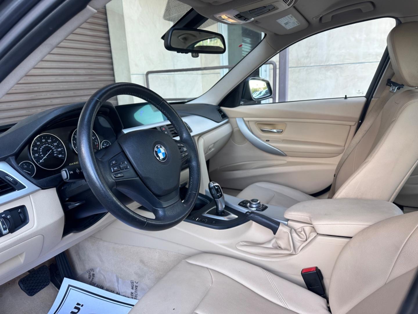 2013 Gray /Black BMW 3-Series (WBA3C1C56DF) with an 4 CYLINDER engine, Automatic transmission, located at 30 S. Berkeley Avenue, Pasadena, CA, 91107, (626) 248-7567, 34.145447, -118.109398 - Elevate Your Drive with the 2013 BMW 328i Sedan - A Gem with low Miles in Pasadena, CA Step into the world of luxury and performance with the 2013 BMW 328i Sedan, now available at our BHPH dealership in Pasadena, CA. With 86,665 miles on the odometer, this vehicle is a testament to BMW's enduring - Photo#8